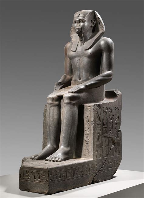 the met s egypt exhibit goes way beyond king tut observer