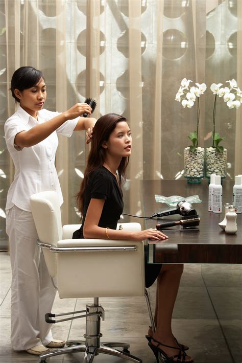 salary   hair stylist   upscale salon career trend