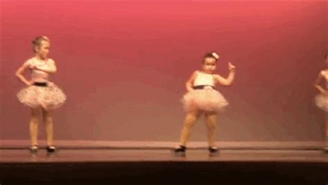 Ballerina S Get The Best  On Giphy
