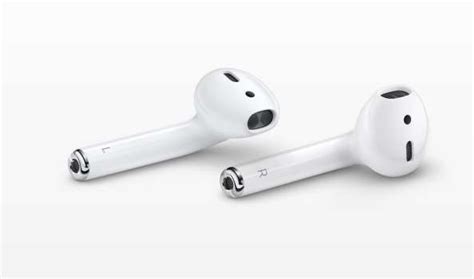 review apple takes innovation   levels  airpods