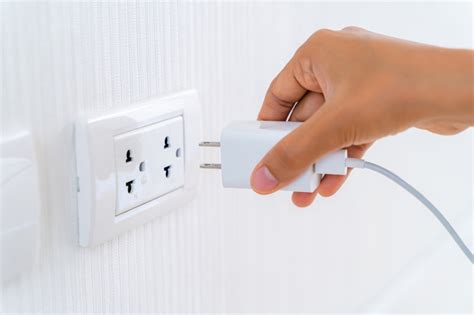 electrical outlet types       home design