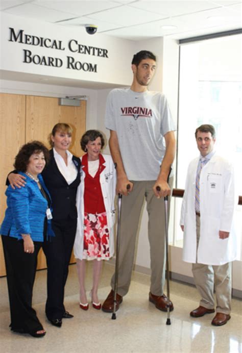worlds tallest man finally stops growing   feet  inches nbc news
