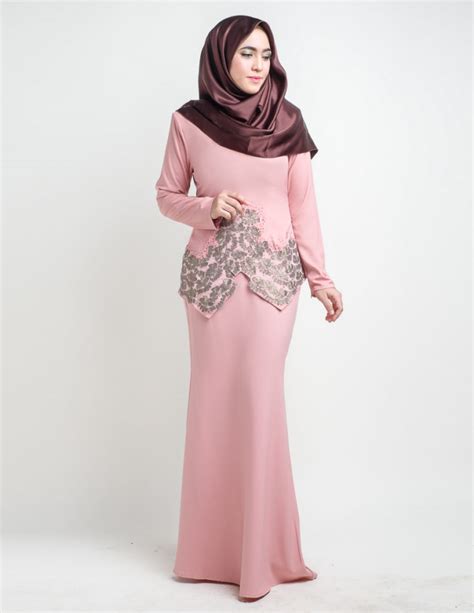 Baju Kurung Moden Saloma Pink