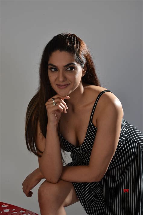 actress sakshi chaudhary hot hd stills from magnet movie social news xyz