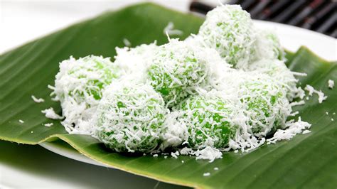 makanan tradisional indonesia cocok  kudapan kaya kuliner