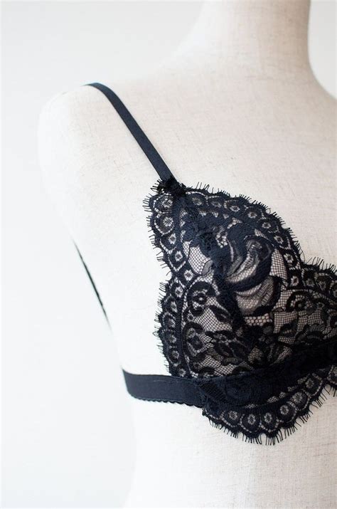 whats  experiences  wearing lace bras  panties quora