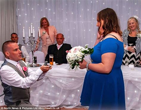Moment A Man Proposes To His Girlfriend At His Sister S Wedding Daily