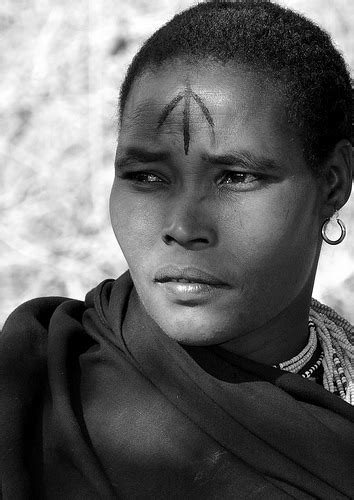 tribal facial and bodily marks in african culture