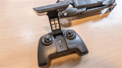 parrot anafi review parrot anafi folding  hdr drone flies
