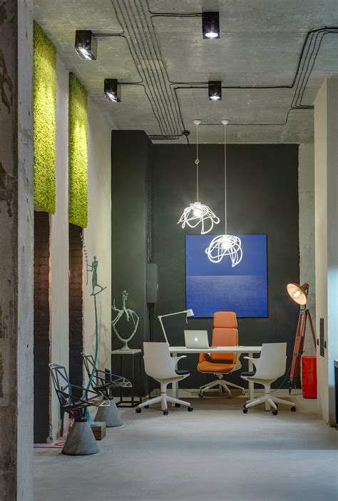 modern office space     urban loft