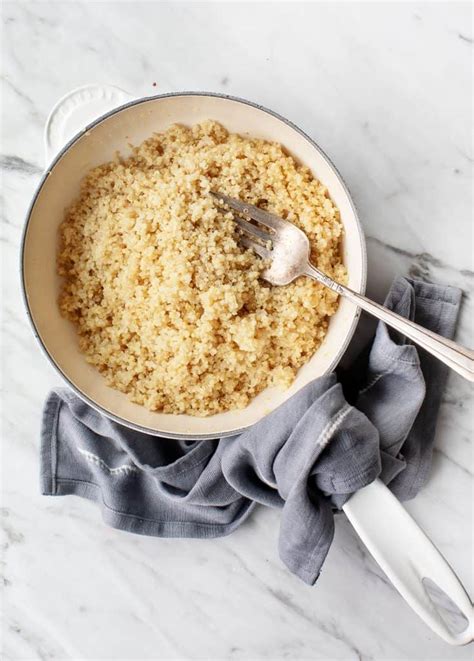 how to cook fluffy quinoa recipe love and lemons