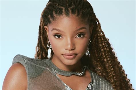 halle bailey of the little mermaid shares beyonce s advice to deal