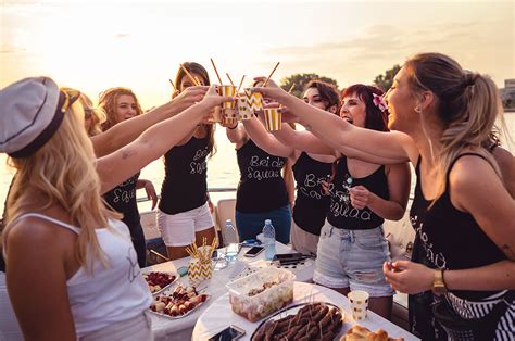 Bachelorette Party Colombia 2020 The Definitive Guide 🥇