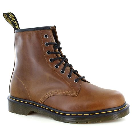 dr martens  mens leather  eyelet boots  butterscotch brown