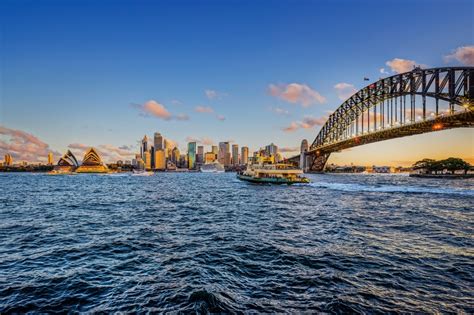 guide  sydney harbour tourism australia