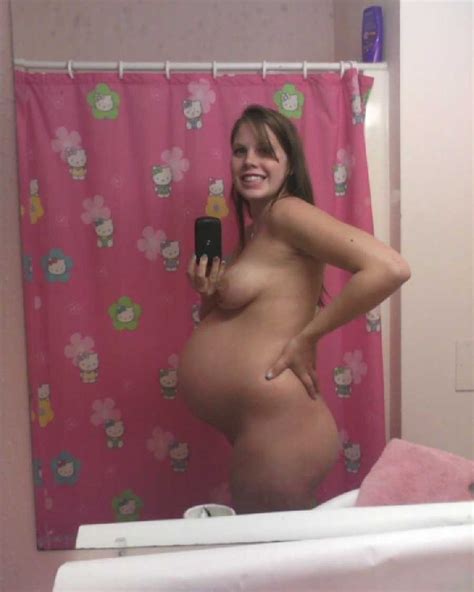 naked pregnant selfie cumception