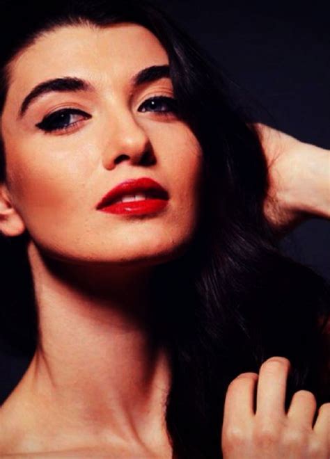 Turkish Actress Aslıhan Güner Turkish Beauties