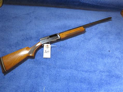 lot  browning semi automatic  gauge shotgun vanderbrink auctions
