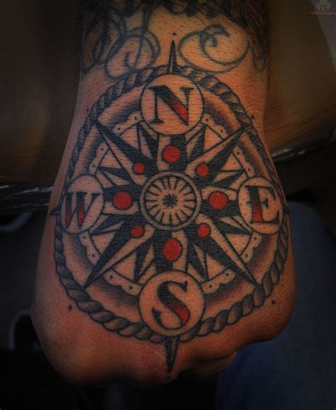 30 Great Compass Tattoos For Both Men And Women