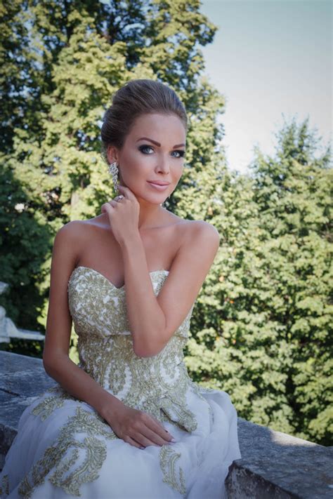 Russian Brides Photo Gallery