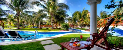 The El Dorado Royale In Cancun Mexico Make It A Vacation