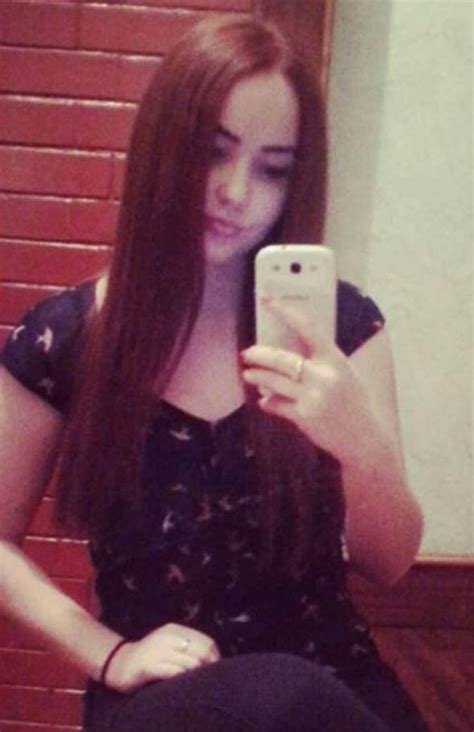 teenager dies being electrocuted as she tries to take ultimate selfie on top of a train