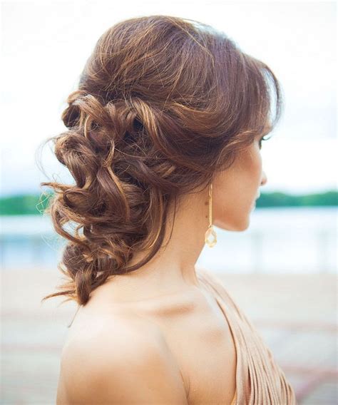 delicious ladies hairstyles curls ideas mother   bride hair