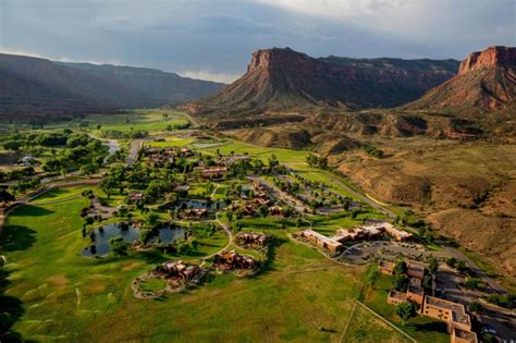 spectacular  million house resort  ranch  sale  colorado