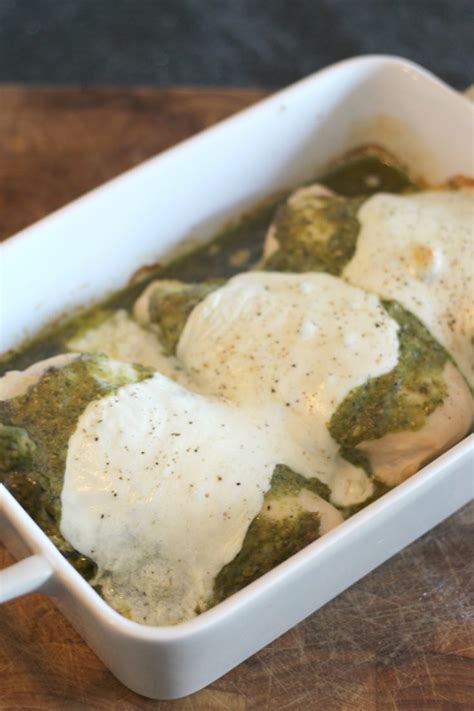 baked pesto chicken breasts low carb delish