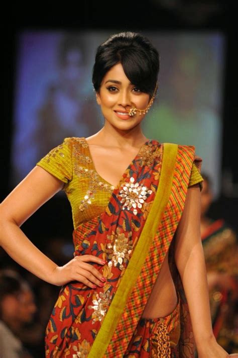 shriya saran hot saree ramp walk stills tolly cinemaa gallery