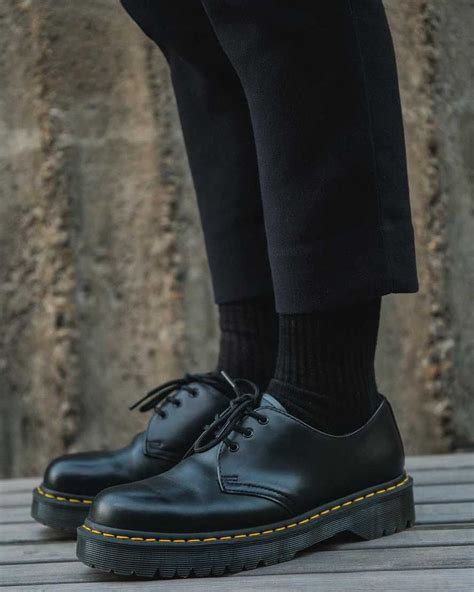 dr martens  bex smooth leather oxford shoes leather oxford shoes oxford shoes dr martens