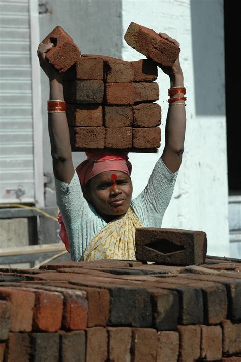 indian women  tough  lady   construction worker india culture india images
