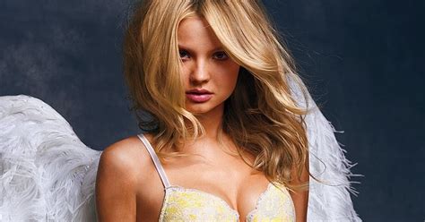 magdalena frackowiak victoria s secret lingerie and clothes jan feb 2012 models inspiration