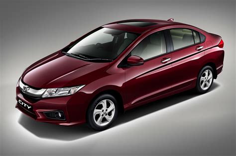 honda city sedan unveiled  india previews  door fit