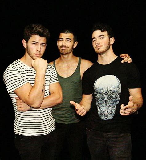 Nick Jonas Joe Jonas Kevin Jonas Jonas Brothers