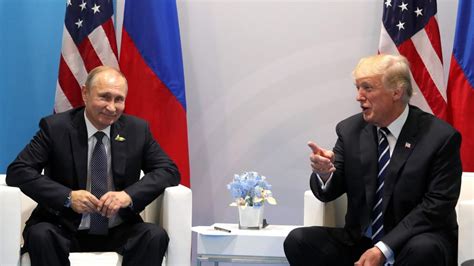 Putin Just Held A Meeting With Manafort’s Russian