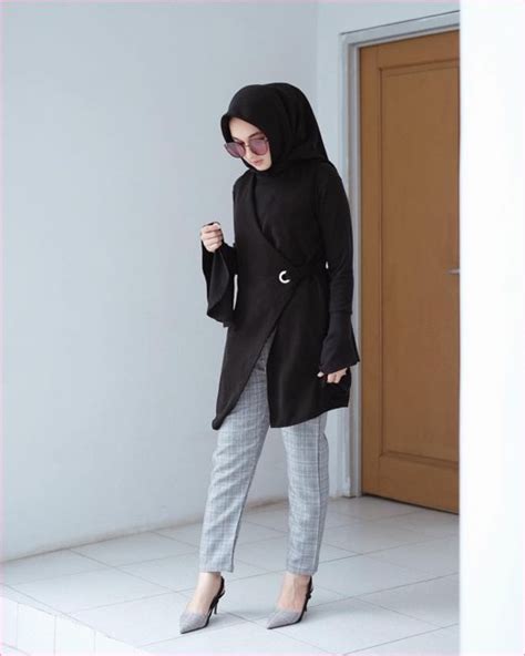 9 Style Hijab Casual Buat Ke Kantor Paling Trendy