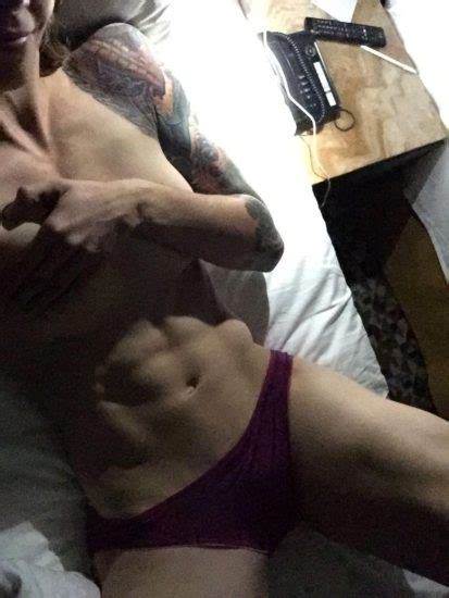 jessamyn duke nude leaked pics and tattooed pussy in porn