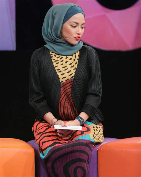 neelofa muslimah fashion outfits hijab style tutorial fashion