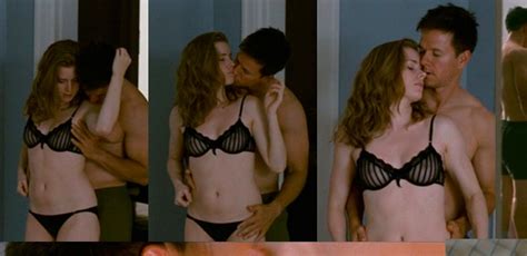 amy adams sex scene in lingerie with nip slip and ass photos
