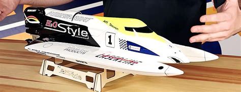 steerix rocker   powerboat racing outboard tunnel hull rtr electric rc boat