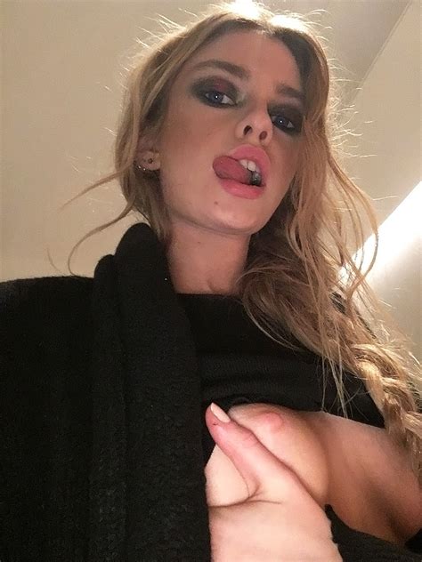 Stella Maxwell Nude Leaked Photos And Sex Tape Porn Video