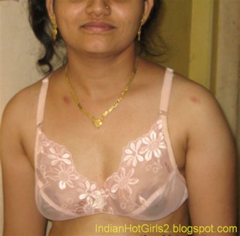 indian aunty bra hd photo