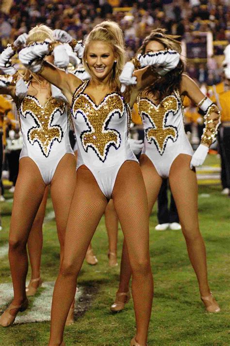 Pin By Alana Finesmith On Lsu Golden Girls Cheerleader Images