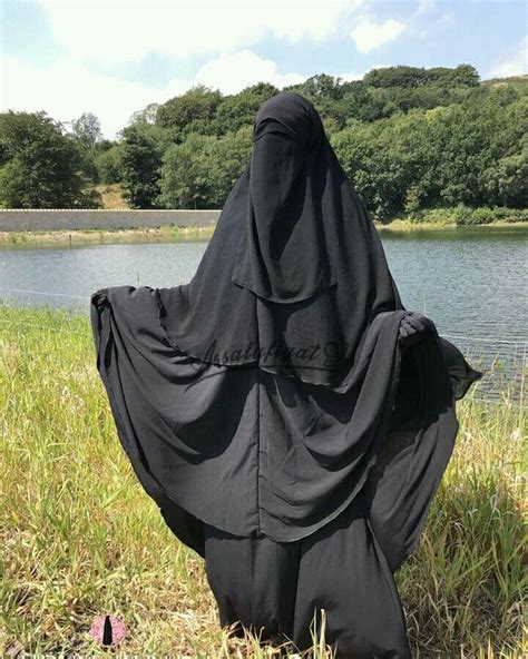 pin by nasreenraj on niqabisss in 2020 niqab jilbab