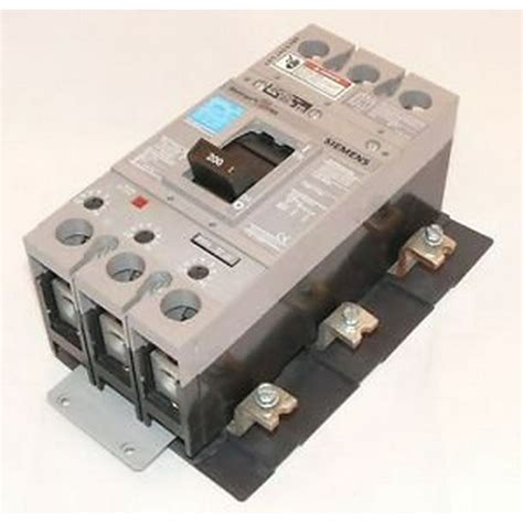 siemens mbkfd  pole  amp fd main subfeed circuit breaker kit p panelboard panel kfd