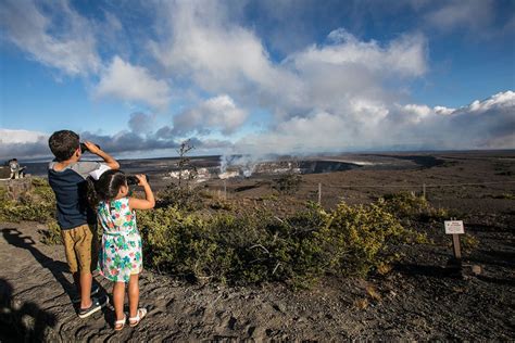 discover  park stars  national park week  hawaii volcanoes