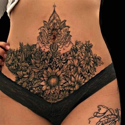21 Sexiest Belly Button Tattoos That Stand Out From The Play Pretty