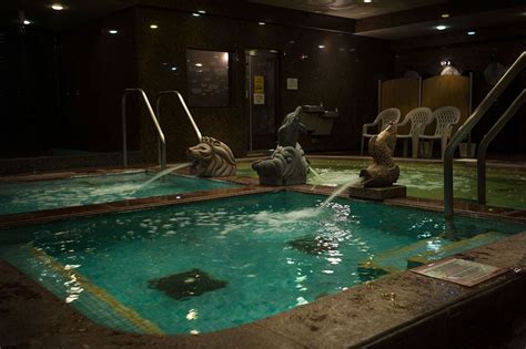 Chicago gay spa