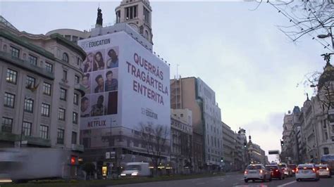 carteles publicidad de netflix canonsx 210